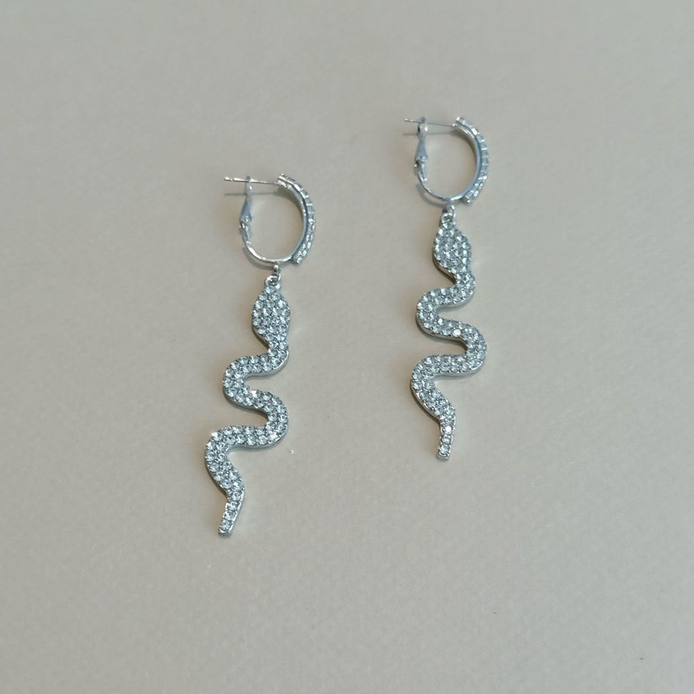 Rhinestone snake earrings M1026 Anthropologie